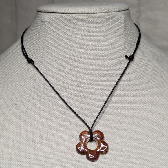 Rusty Red Ceramic Flower Pendant Necklace Handmade Hippie Whimsical Y2K Style - Picture 4 of 6
